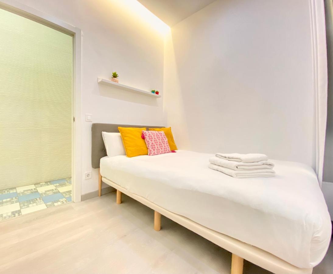 Charming Puerta Del Sol Center Apartamento Madri Exterior foto